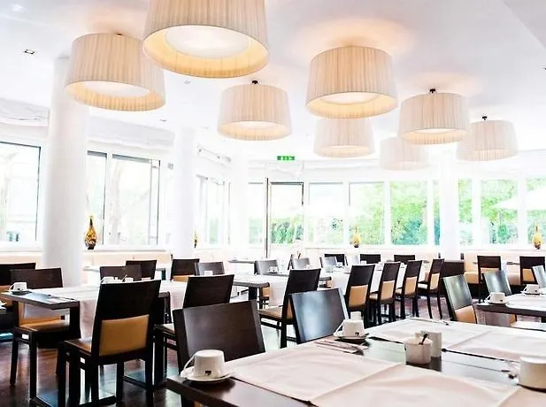Otel Tante Alma Bristol