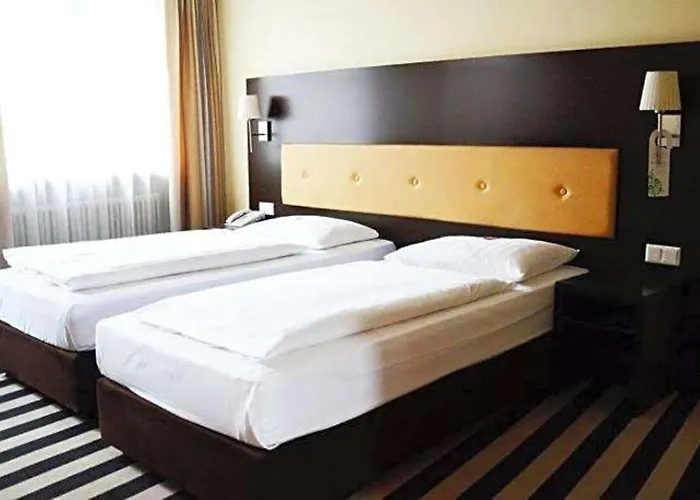 Tante Alma Bristol 3*